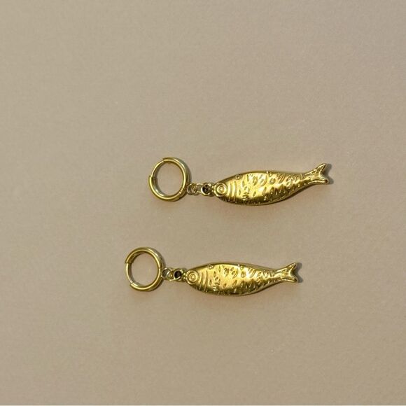 Fish Earrings #1606 - Picture 2 of 4